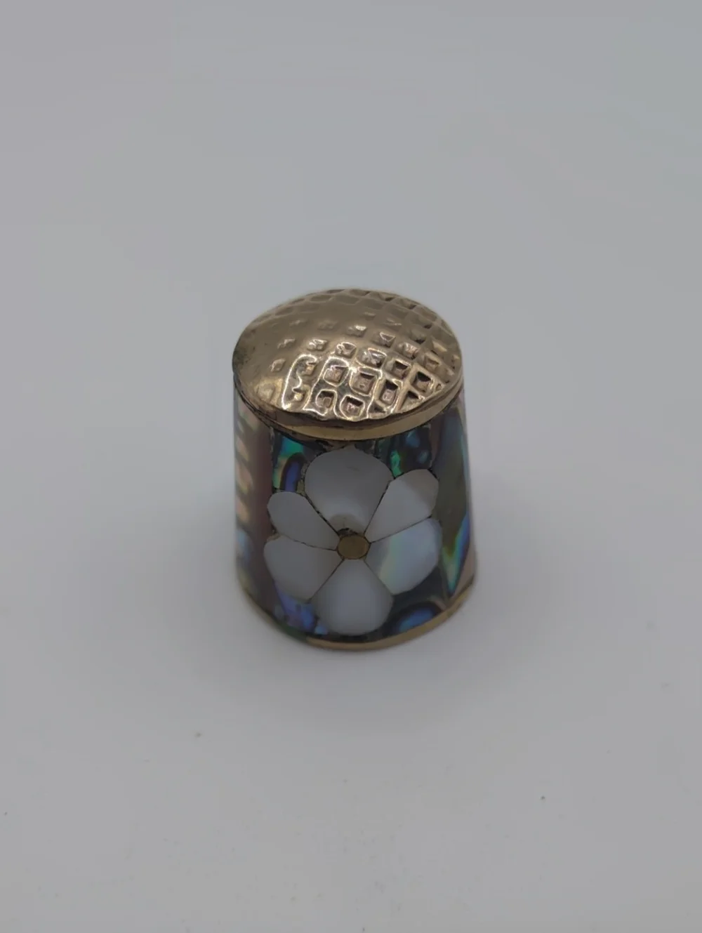 Alpaca Mexico Abalone Inlay Thimble - Picture 1 of 7